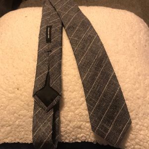 Hugo Boss Wool and Silk tie